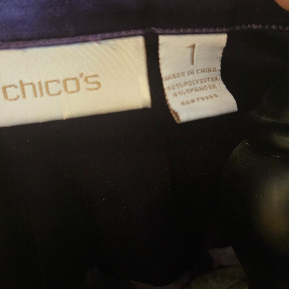 Chico's Purple Button Down Blouse - Size 1 - EUC - Picture 3 of 4